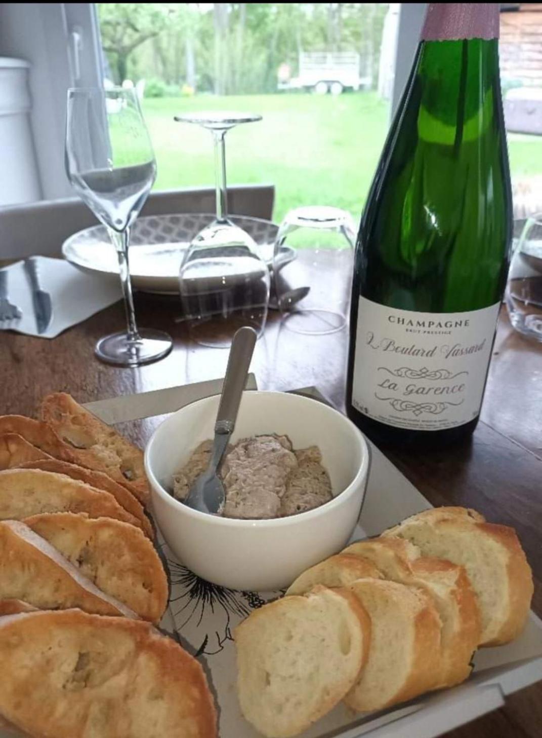 Domaine La Garence Bed & Breakfast Villers-sous-Chatillon Exterior photo